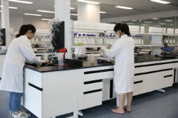 華熙生物 配方遠(yuǎn)不是1 1 2 科學(xué)技術(shù)才是護(hù)膚硬核